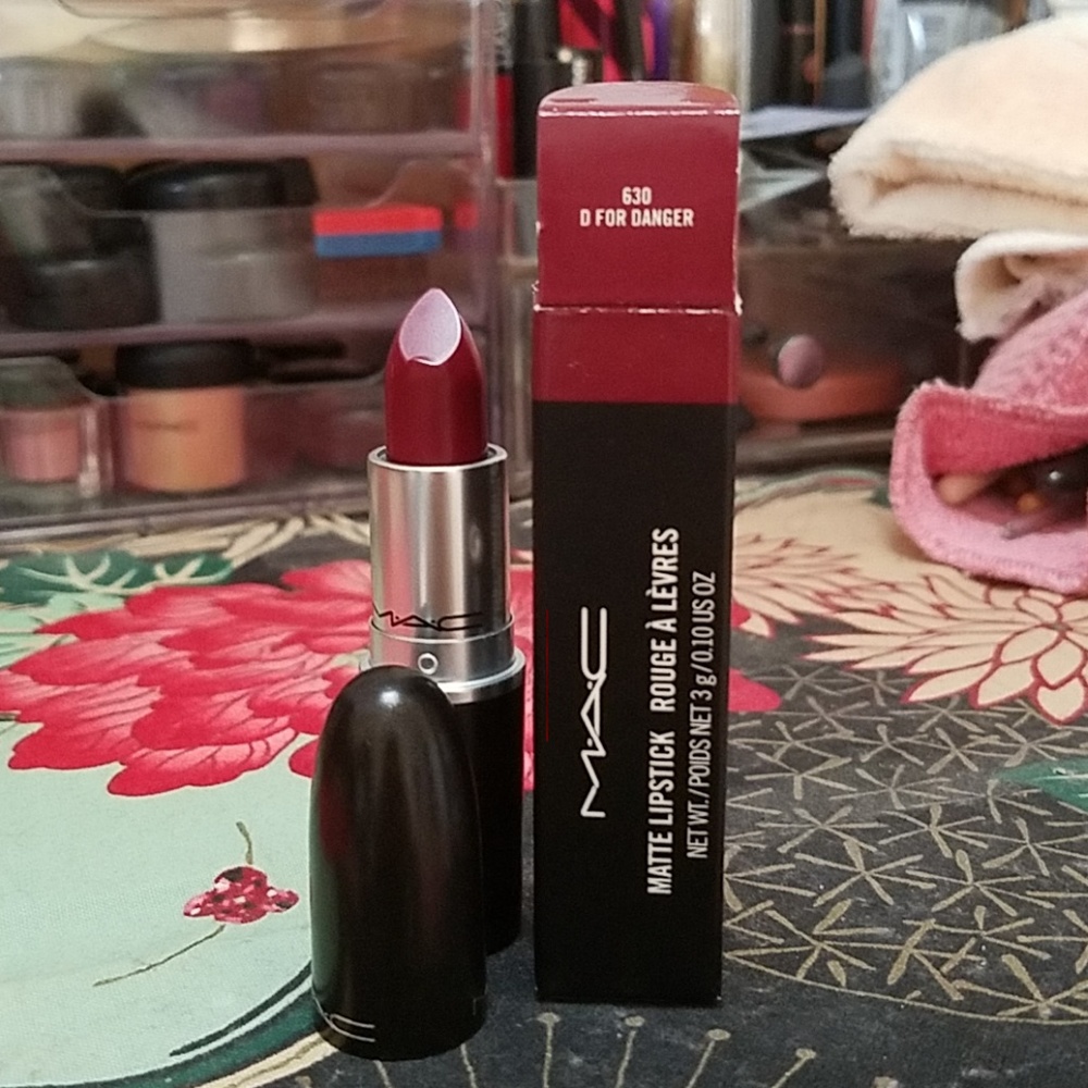 MAC Lipstick D for Danger